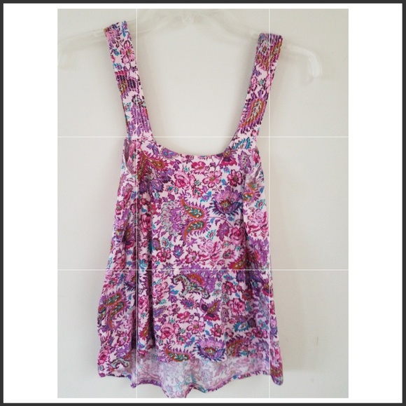 TOP EXPRESS Bundle w $25 ORDER! Size: XS - Picture 2 of 4